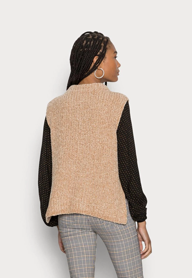 Opus Femme PATHILA Pullover Sweet Almond 5 Opus Femme PATHILA Pullover Sweet Almond – Image 3