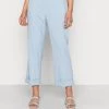 Opus MAIKITO Pantalon Classique Blue Haze Femme 2 Opus MAIKITO Pantalon Classique Blue Haze Femme -Opus Soldes Magasin f881dd7e8aa24d3dbd8f68c46e773823