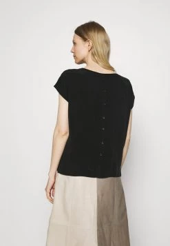 Opus Femme SALMI T Shirt Imprimé Black 11 Opus Femme SALMI T Shirt Imprimé Black -Opus Soldes Magasin f8adc646688f4680884887aa26bd84e5