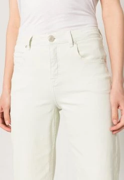 Opus Femme MOMITO COLORED Jean Boyfriend Summer Pear -Opus Soldes Magasin fc3d00eb0547498e97c419e43bf8333f