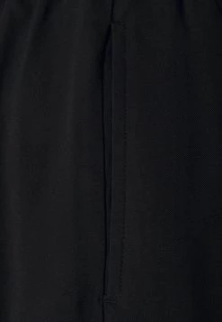 Opus Femme MALEKI Short Black -Opus Soldes Magasin ff3b3b0e7d694e6aac05298ea644f624